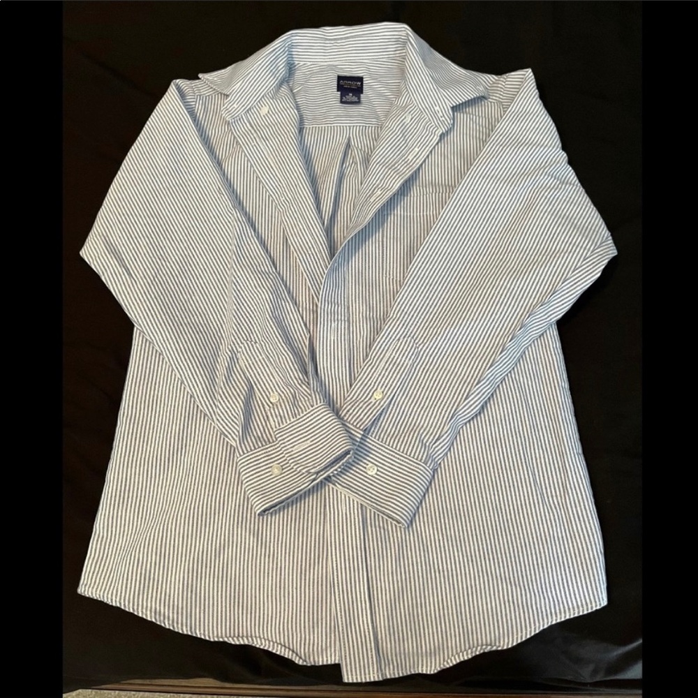 Long sleeve dress shirt